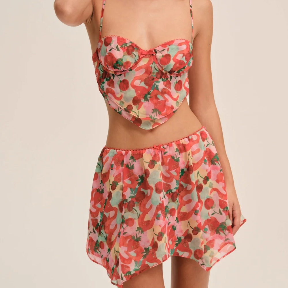 For love & lemons - Ambrosia Skirt size medium - WORN ONCE